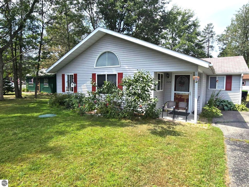 Photo of 1575 Dartmouth Road, St Helen, MI 48656 (MLS # 1937409)