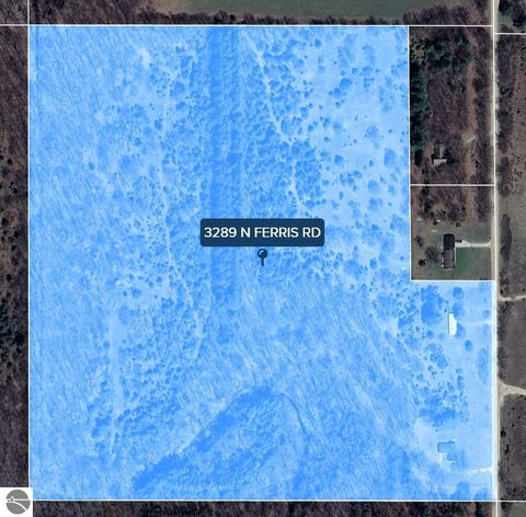 Tiny photo for 3289 N Ferris Road, Sumner, MI 48889 (MLS # 1940400)