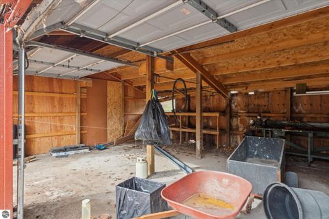 Tiny photo for 3289 N Ferris Road, Sumner, MI 48889 (MLS # 1940400)