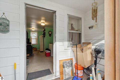 Tiny photo for 3289 N Ferris Road, Sumner, MI 48889 (MLS # 1940400)