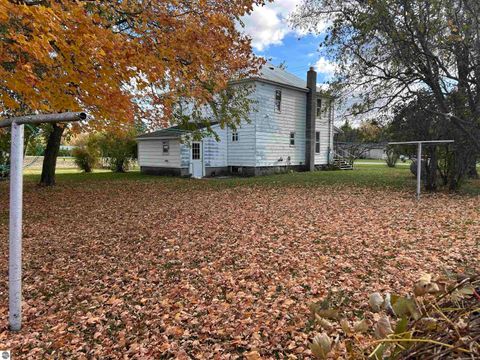 Tiny photo for 3394 W Washington Road, Ithaca, MI 48847 (MLS # 1940647)