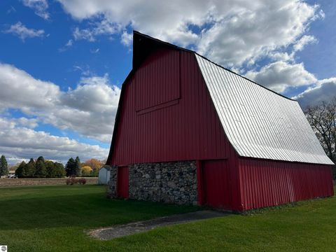 Tiny photo for 3394 W Washington Road, Ithaca, MI 48847 (MLS # 1940647)