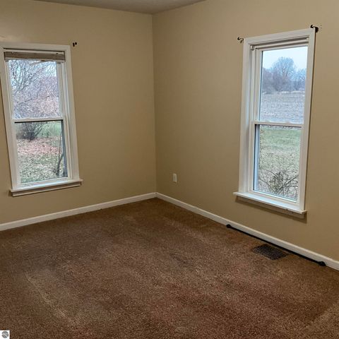 Tiny photo for 3394 W Washington Road, Ithaca, MI 48847 (MLS # 1940647)