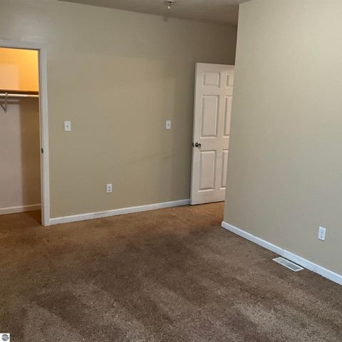 Tiny photo for 3394 W Washington Road, Ithaca, MI 48847 (MLS # 1940647)