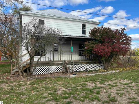 Tiny photo for 3394 W Washington Road, Ithaca, MI 48847 (MLS # 1940647)