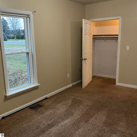 Tiny photo for 3394 W Washington Road, Ithaca, MI 48847 (MLS # 1940647)