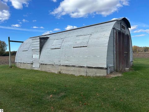 Tiny photo for 3394 W Washington Road, Ithaca, MI 48847 (MLS # 1940647)