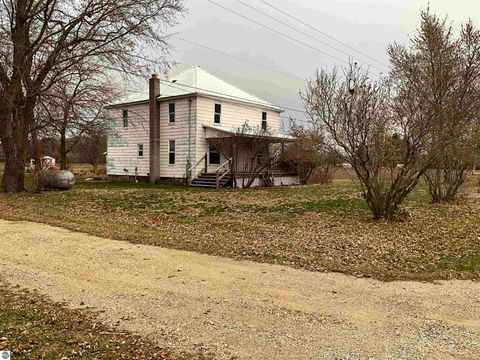 Tiny photo for 3394 W Washington Road, Ithaca, MI 48847 (MLS # 1940647)