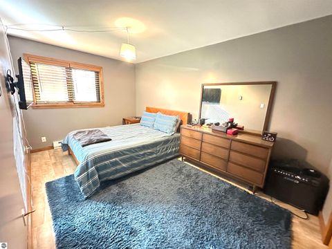 Tiny photo for 11212 Fairway Drive, Roscommon, MI 48653 (MLS # 1939688)