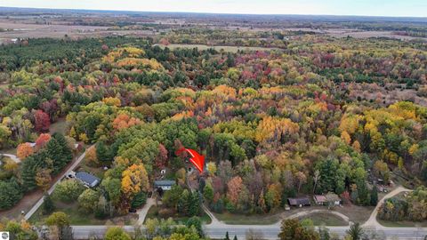 Tiny photo for 18824 30th Avenue, Marion, MI 49665 (MLS # 1939987)