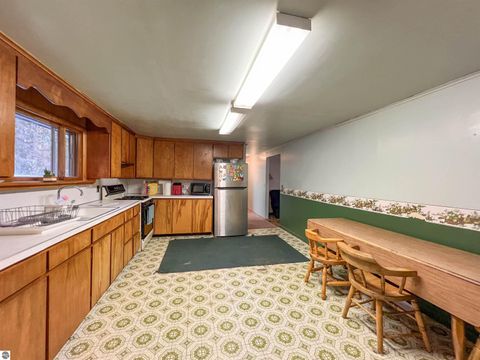 Tiny photo for 18824 30th Avenue, Marion, MI 49665 (MLS # 1939987)