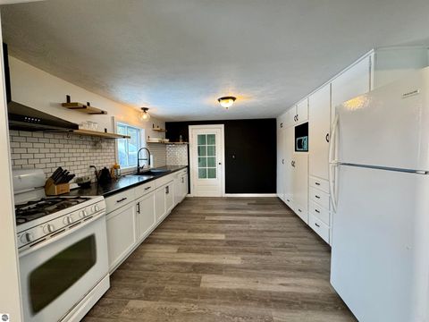 Tiny photo for 2024 Apple Hill Road, Traverse City, MI 49686 (MLS # 1941265)