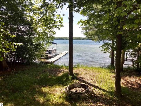 Tiny photo for 1335 W Outer Drive, Traverse City, MI 49685 (MLS # 1940379)