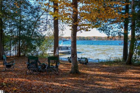 Tiny photo for 1335 W Outer Drive, Traverse City, MI 49685 (MLS # 1940379)