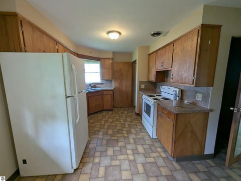 Tiny photo for 1409 N Crawford Road, Turner, MI 48765 (MLS # 1939445)