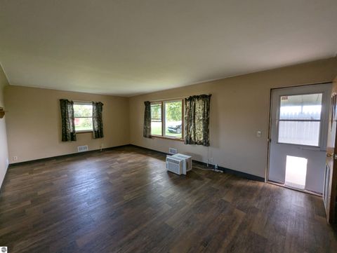 Tiny photo for 1409 N Crawford Road, Turner, MI 48765 (MLS # 1939445)
