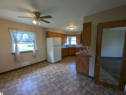 Tiny photo for 1409 N Crawford Road, Turner, MI 48765 (MLS # 1939445)