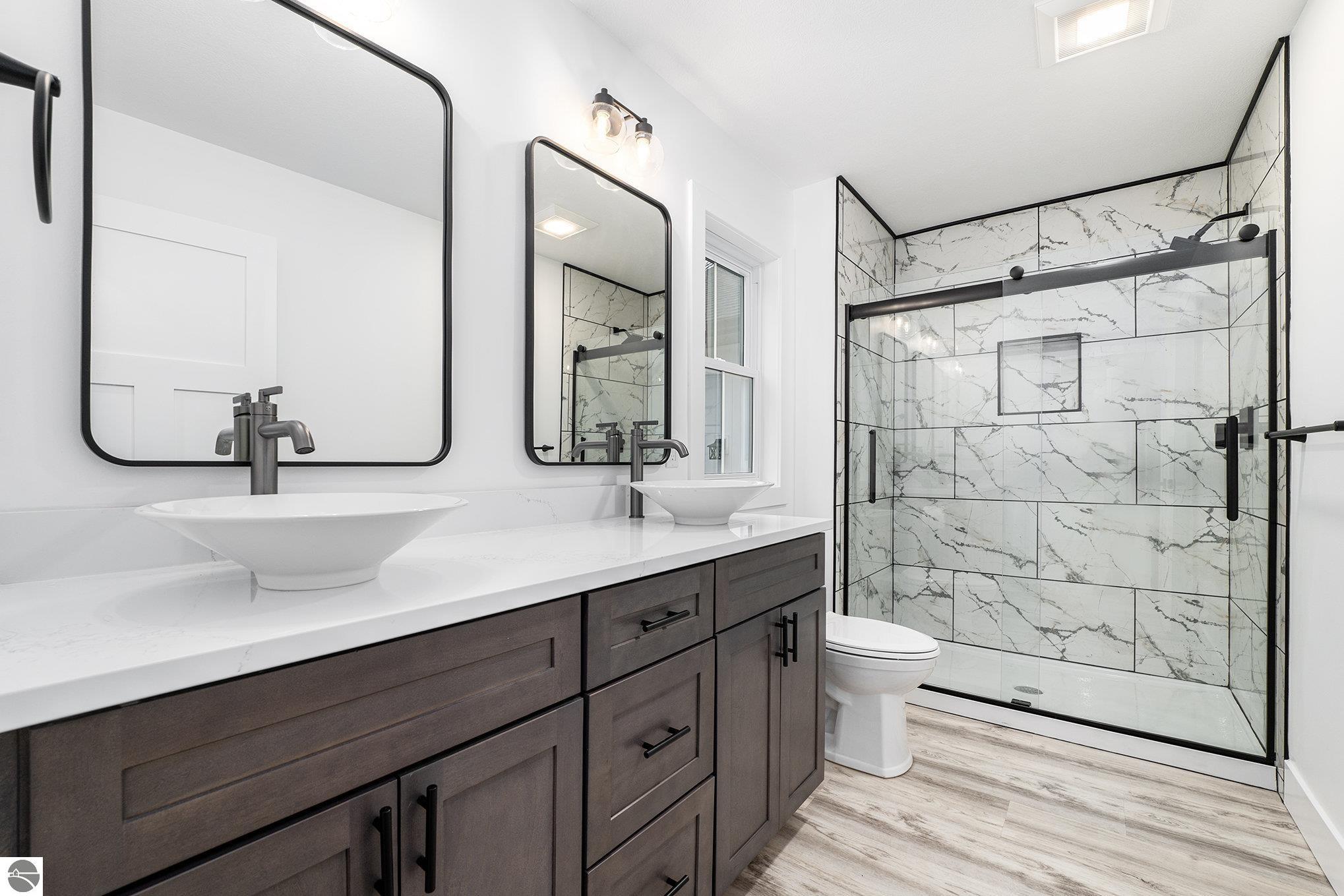 Traverse City, Michigan 49696, United States, 4 Bedrooms Bedrooms, ,3 BathroomsBathrooms,Residential,Pending,25381