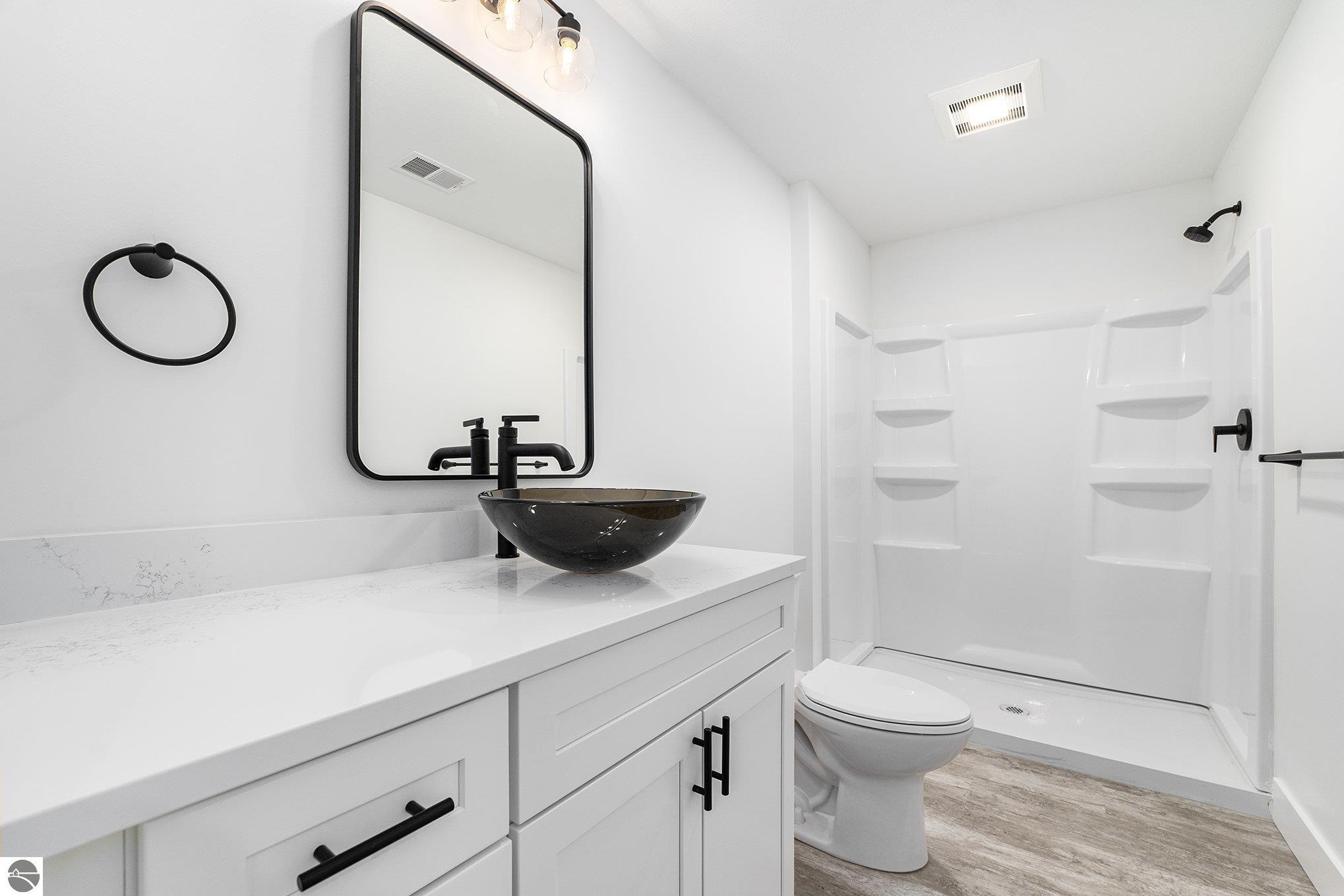 Traverse City, Michigan 49696, United States, 4 Bedrooms Bedrooms, ,3 BathroomsBathrooms,Residential,Pending,25381