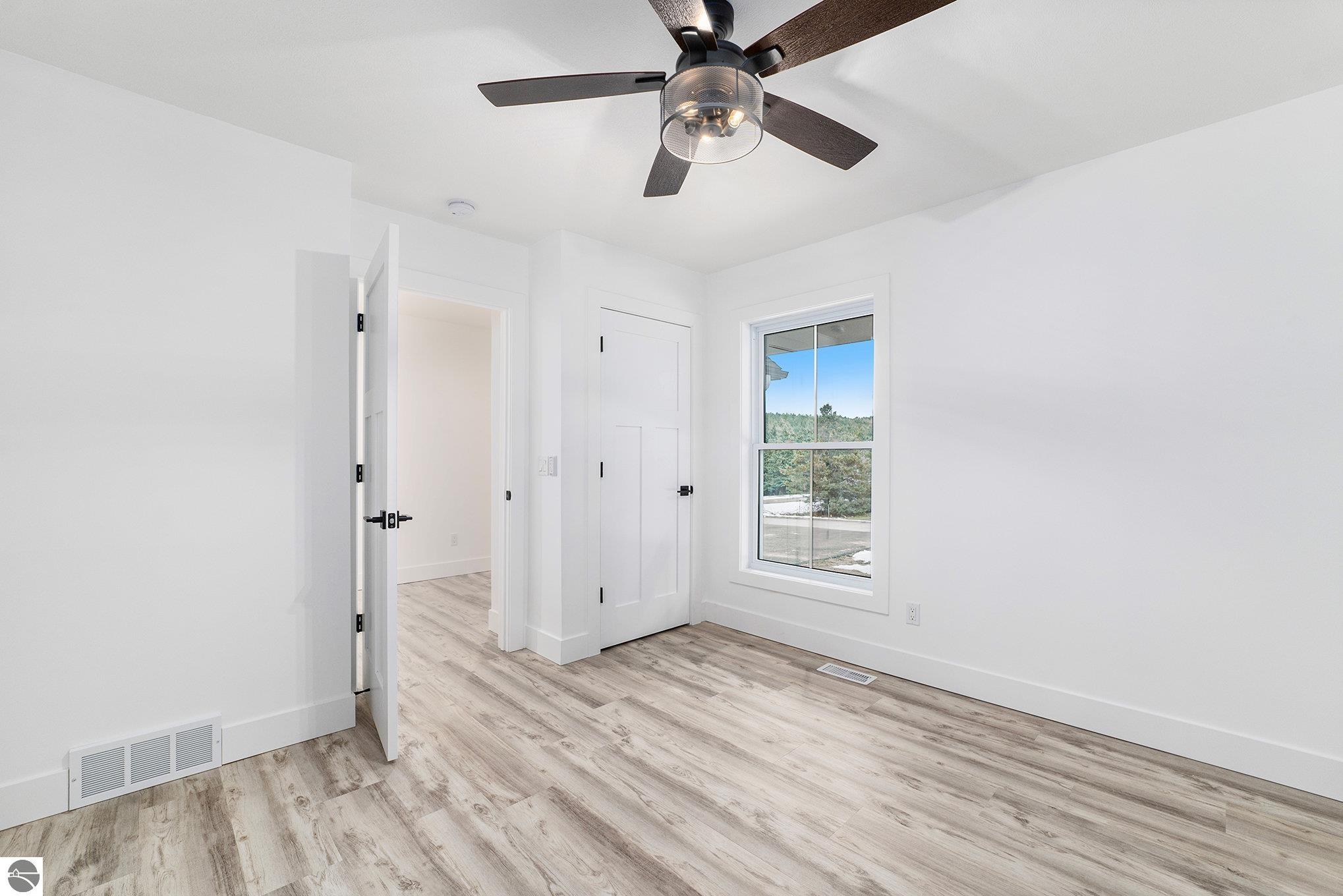 Traverse City, Michigan 49696, United States, 4 Bedrooms Bedrooms, ,3 BathroomsBathrooms,Residential,Pending,25381