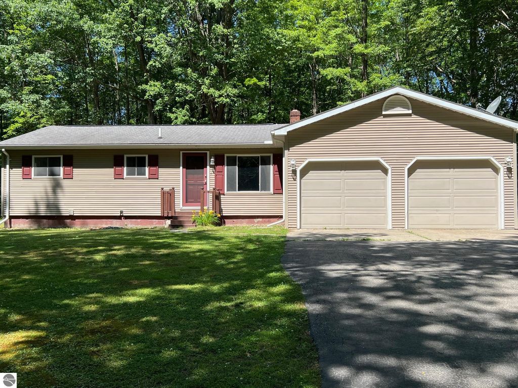 Photo of 4463 W Grass Lake Road, Lake, MI 48632 (MLS # 1935885)