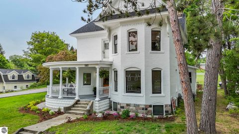 Tiny photo for 503 N Bridge Street, Bellaire, MI 49615 (MLS # 1940820)