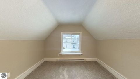 Tiny photo for 634 S Oak Street, Mt Pleasant, MI 48858 (MLS # 1941303)
