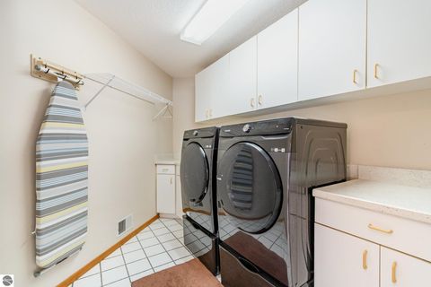 Tiny photo for 5390 Pheasant Court, Alma, MI 48801 (MLS # 1940915)