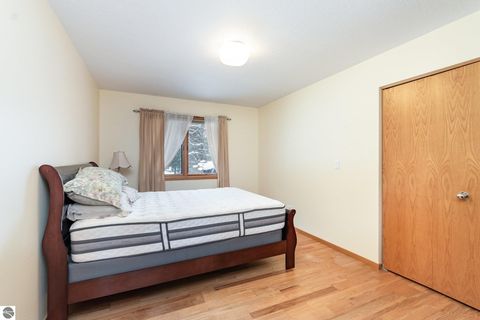 Tiny photo for 5390 Pheasant Court, Alma, MI 48801 (MLS # 1940915)