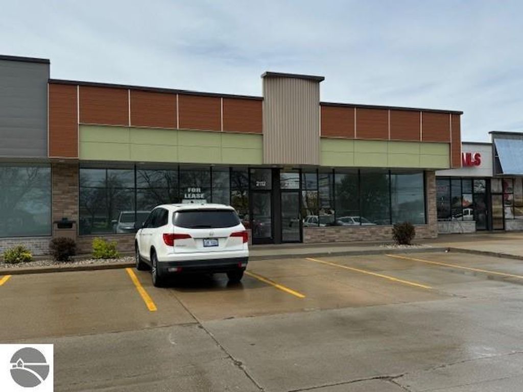 Photo of 2108 S Mission Street, Mt Pleasant, MI 48858 (MLS # 1921918)