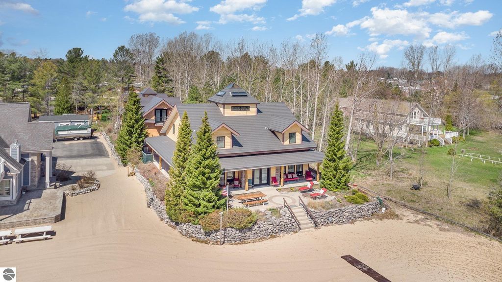 Photo of 891 S State Street, Oscoda, MI 48750 (MLS # 1937789)
