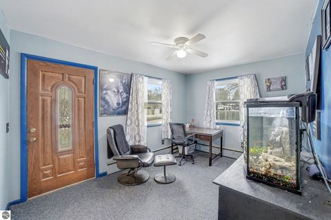 Tiny photo for 905 E Gaylord Street, Mt Pleasant, MI 48858 (MLS # 1940891)