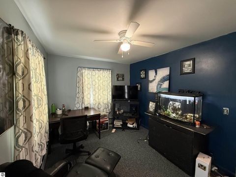 Tiny photo for 905 E Gaylord Street, Mt Pleasant, MI 48858 (MLS # 1940891)