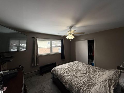 Tiny photo for 905 E Gaylord Street, Mt Pleasant, MI 48858 (MLS # 1940891)