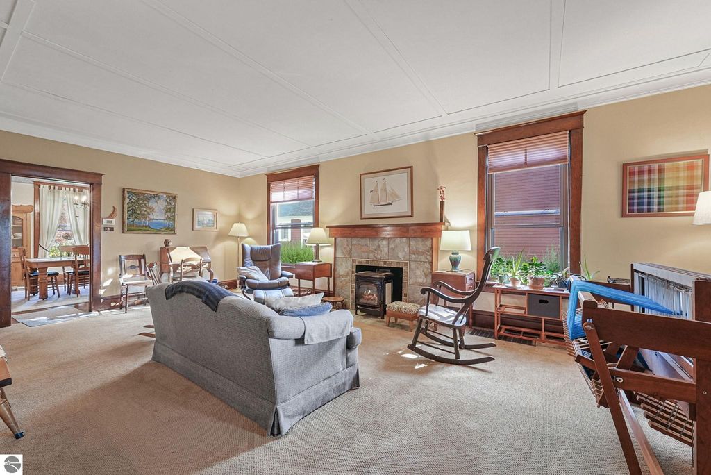 Photo of 505 E Chapin Street, Cadillac, MI 49601 (MLS # 1937646)
