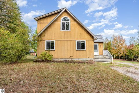 Photo of 1119 El Camino Grande, Lake Isabella, MI 48893 (MLS # 1939497)