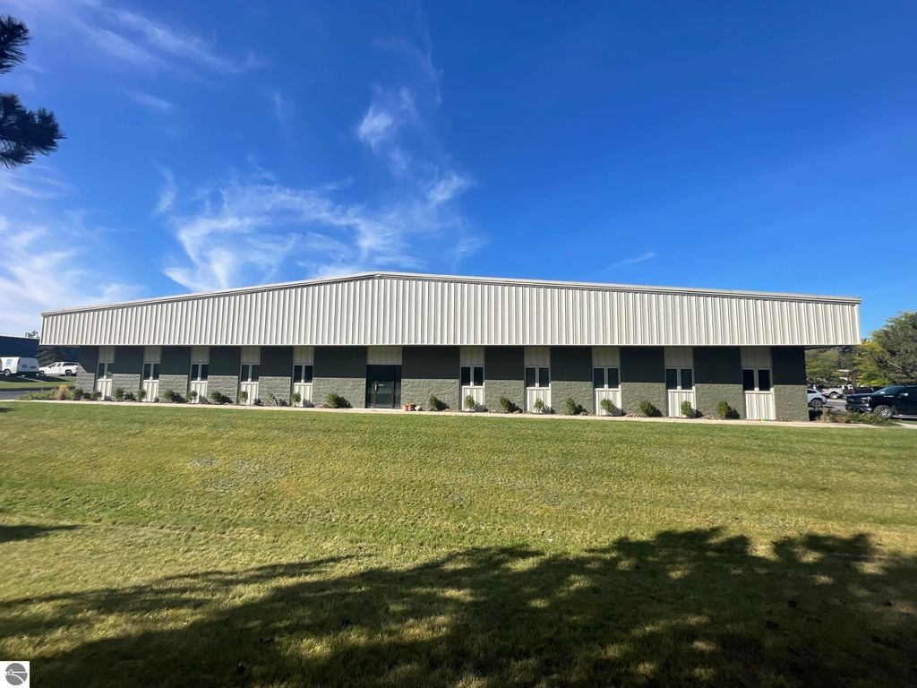 Photo of 2291 Traversefield Drive, Traverse City, MI 49686 (MLS # 1931810)