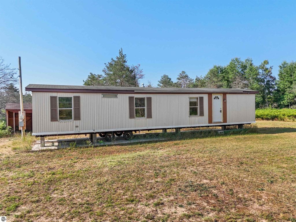 Photo of 7475 31 Road, Manton, MI 49663 (MLS # 1936023)