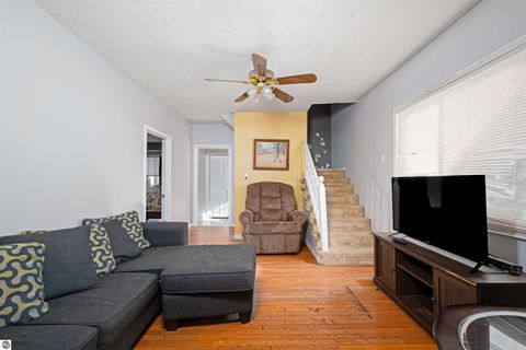 Tiny photo for 645 N Lake Street, Cadillac, MI 49601 (MLS # 1940352)