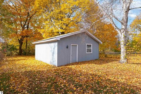 Tiny photo for 645 N Lake Street, Cadillac, MI 49601 (MLS # 1940352)