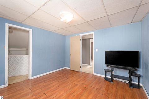 Tiny photo for 645 N Lake Street, Cadillac, MI 49601 (MLS # 1940352)