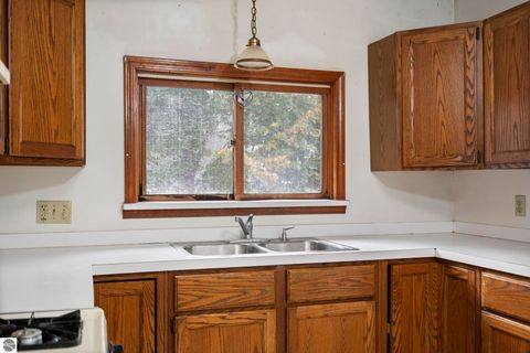 Tiny photo for 966 Frankfort Avenue, Elberta, MI 49628 (MLS # 1939725)