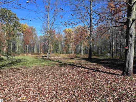 Tiny photo for 4350 W Laporte Road, St Louis, MI 48880 (MLS # 1939933)