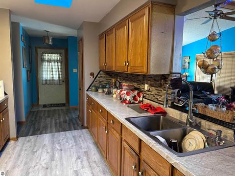 Tiny photo for 4350 W Laporte Road, St Louis, MI 48880 (MLS # 1939933)