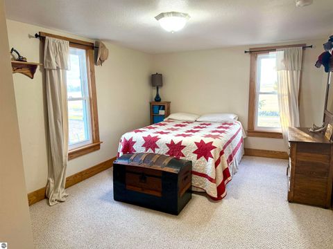 Tiny photo for 4651 S Begole Road, Ithaca, MI 48847 (MLS # 1939372)