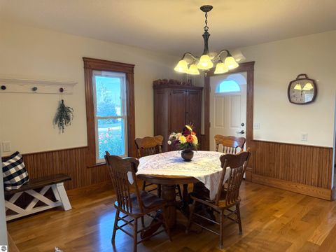Tiny photo for 4651 S Begole Road, Ithaca, MI 48847 (MLS # 1939372)