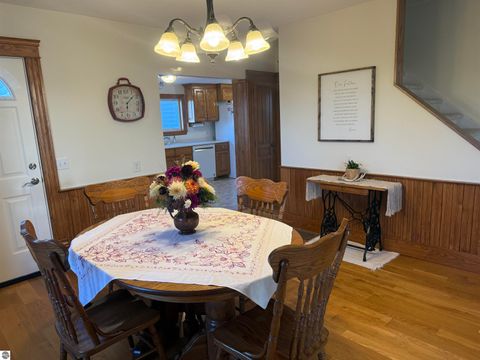 Tiny photo for 4651 S Begole Road, Ithaca, MI 48847 (MLS # 1939372)