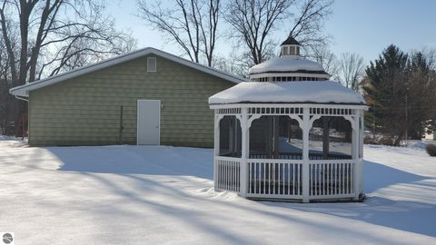 Tiny photo for 340 N Second Street, Stanton, MI 48888 (MLS # 1941280)