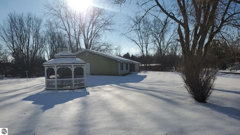 Tiny photo for 340 N Second Street, Stanton, MI 48888 (MLS # 1941280)