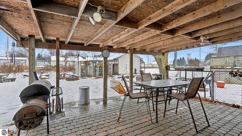 Tiny photo for 215 Dearing Drive, Shepherd, MI 48883 (MLS # 1941267)